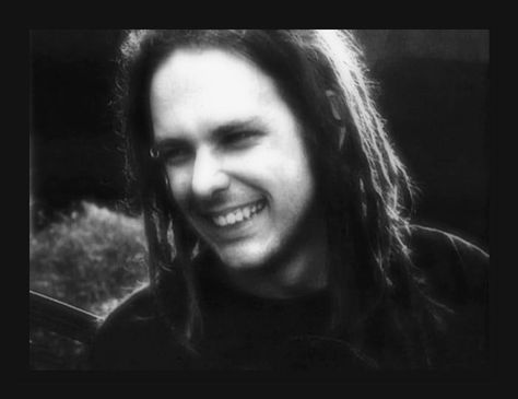 His smile gives me a thousand years of life 😭💗 Jon Davis, Transition Goals, Jonathan Davis, His Smile, Goofy Ahh, A Thousand Years, Cutie Patootie, Give It To Me