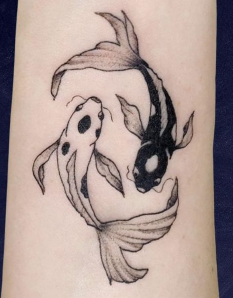 Koi Fish From Avatar Tattoo, Tattoo Ideas Koi Fish Yin Yang, Coy Ying Yang Tattoo, Scorpio Yin Yang Tattoo, Koi Fish Matching Tattoo Small, Koi Yin Yang Tattoo Design, Yin Yang Koi Fish Line Art, 2 Koi Fish Tattoo Yin Yang, Yin And Yang Tattoo Koi Fish