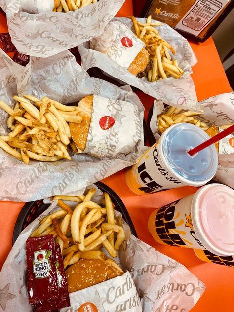 HAMBURGER / FOOD / CARL’S JR Carls Jr, Carl’s Jr., Carl's Jr, Foods To Eat, Food Obsession, Aesthetic Food, Road Trip, Yummy Food