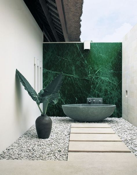 Green marble wall. #exteriordesign #design #naturalstone #architecture #TINONaturalStone #marble #green #GuatemalaGreen #wallcladding Green Marble Interior, Green Marble Wall, Marble Wall Design, Green Marble Bathroom, Marble Walls, Outdoor Bathtub, Marble Interior, Outdoor Tub, Resort Living