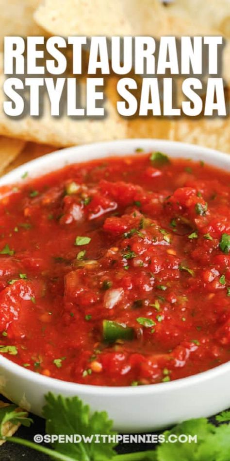 This Homemade Salsa is perfect to bring for a potluck or for game-day! Everyone will love this fresh, flavorful salsa, served with tortilla chips! #spendwithpennies #restaurantstylesalsa #recipe #mexican #fresh #spicy Salsa Homemade, Taco Salat, Best Dip, Dip For Tortilla Chips, Easy Homemade Salsa, Fresh Salsa Recipe, Restaurant Style Salsa, Homemade Salsa Recipe, Recipe Mexican