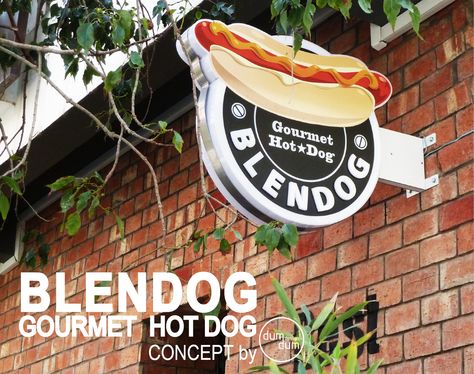 BLENDOG - Gourmet Hot Dog Restaurant / Fast food  concept by dumdum design Hot Dog Restaurant Interior, Hot Dog Shop Design, Hot Dog Restaurant Design, Hot Dogs Negocio Ideas, Hot Dog Restaurant, Hot Dog Design, Hot Dog Place, Hot Dog Restaurants, Hot Dog Pizza