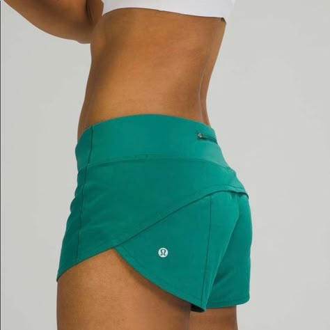 Lululemon Speed Up Low-Rise Lined Short 2.5” Color: Teal Size: 8 | Like New Womens Swim Shorts, Lulu Outfits, Swim Shorts Women, Lululemon Outfits, Casual Preppy Outfits, Cute Preppy Outfits, Cute Everyday Outfits, Athletic Outfits, Cute Fits