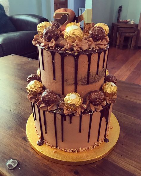 Ferrero Rocher Double Chocolate Drip Cake Ferraro Rocher Cake Birthday, Flowers On Birthday, Besties Sleepover, Ferrero Rocher Torte, Rocher Cake, Ferrero Rocher Cake, Chocolate Cake Designs, Chocolate Drip Cake, Birthday Baking