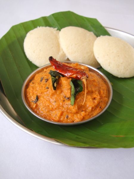 Made Chettinad Tomato Chutney with idli for our breakfast today. I try to prepare a new variety of chutney recipe for idli and dosa. Chutney For Idli, Indian Chutney Recipes, Tomato Chutney Recipe, Tomato Chutney, Chutney Recipe, Indian Breakfast, South Indian Food, Chutney Recipes, Indian Spices