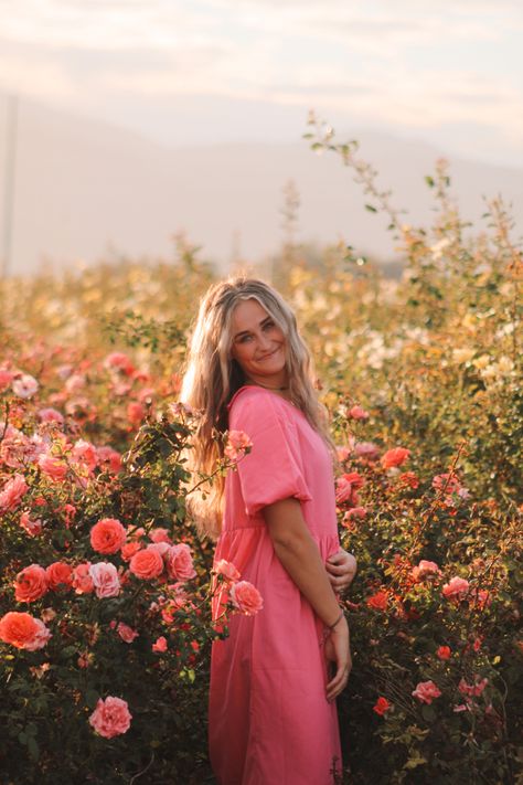 Wild Flowers Senior Photos, Pastel Senior Photos, Senior Pics 2023, Rose Garden Senior Pictures, Flower Crown Senior Pictures, Pics In Flower Field, Senior Pictures With Flowers Photo Ideas, Senior Picture Ideas Flowers Field, Flower Farm Pictures