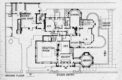 6 Houses Designed by Famous Architects to be Their Family Homes - Arch2O.com Evolving Aesthetic, Architecture Career, Oak Park Illinois, Robie House, Hearth Stone, Taliesin West, Inspiring Architecture, Frank Lloyd Wright Architecture, Frank Lloyd Wright Design