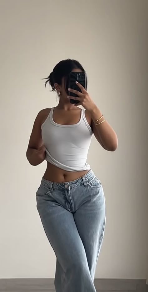 Wide Hips Outfit, Thick Thigh Outfits, Modesty Outfits, Casual Wear Dress, Everyday Fashion Outfits, Outfit Inspo Casual, Cute Swag Outfits, Modest Fashion Outfits