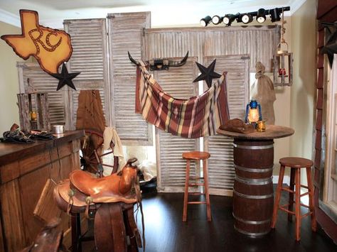 Texas-style Bon Voyage Party Basement Bonus Room, Texas Bar, Dina Manzo, Best Man Caves, Bar Design Ideas, Rustic Man Cave, Bon Voyage Party, Kitchen Basement, Man Cave Furniture