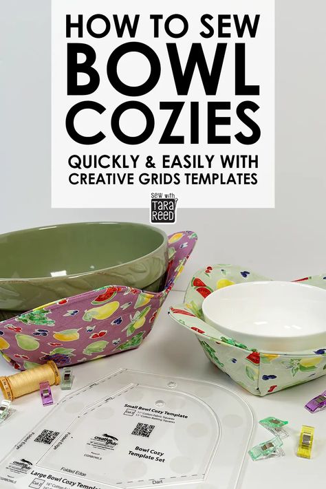 How to Sew a Microwave Bowl Cozy - 🎥 Video Tutorial using templates from Creative Grids and fabric by Tara Reed for Riley Blake Designs. Bowl cozies are a great sewing for beginners project, gifts to sew and things to sew and sell. A fun and easy sewing project that's perfect for beginners. Quilted Bowl Cozy Pattern Free, Koozie Pattern, Bowl Cozy Pattern, Microwave Bowl Cozy, Tara Reed, Bowl Cozies, Cozy Pattern, Diy Sewing Gifts, Sewing Projects Free