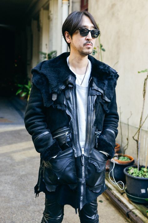 Tommy Ton Shoots the Best Street Style at the Couture and Menswear Shows Takahiro Miyashita, Gents Style, Tommy Ton Street Style, Post Apocalyptic Costume, Couture 2015, Tommy Ton, The Soloist, Gents Fashion, Fashion 2015