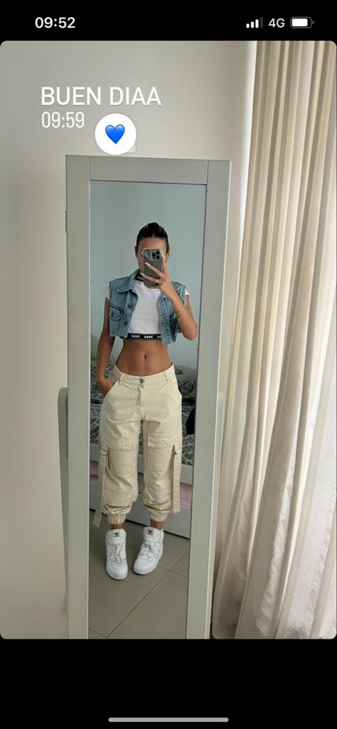 Milipilis Outfit Verano, Outfits Milis, Outfits Milipilis, Outfit Argentina, Jean Beige, Outfits Con Jeans, Athletic Outfits, Office Outfits, Fit Girl