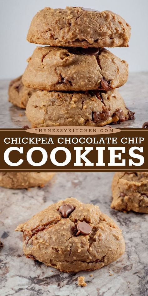 A holiday baking recipe with garbanzo beans! Deliciously soft and cakey, these simple Chickpea Chocolate Chip Cookies are a Christmas dessert idea everyone will love. These easy Christmas cookies are also filled with plant protein and fiber! Chickpea Chocolate Chip Cookies, Chickpea Chocolate, Protein Chocolate Chip Cookies, Easy Christmas Cookies, Chickpea Cookies, Flourless Cookies, Dessert Hummus, Delicious Christmas Desserts, Blueberry Cookies