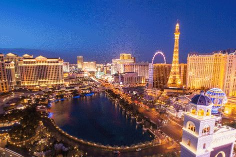 citylight gif | city lights gif Vegas Gif, Website Wallpaper, Caesars Palace Las Vegas, Las Vegas City, Caesars Palace, Gif Images, Travel Spots, Beautiful Hotels, Las Vegas Nevada