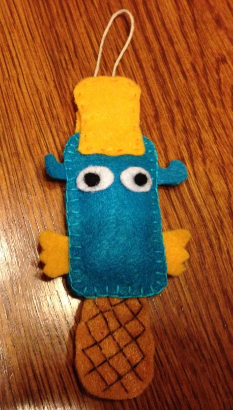 Felt Platypus, Perry Platypus, Perry The Platypus, Phineas Y Ferb, Diy Kandi, Platypus, Tanah Liat, Phineas And Ferb, Diy Crafts To Do