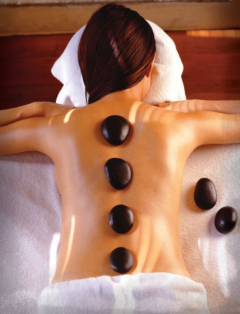 Massage For Women, Massage Therapy Techniques, Massage Center, Hot Stone Massage, Stone Massage, Hot Stones, Thai Massage, Best Spa, Hotel Motel