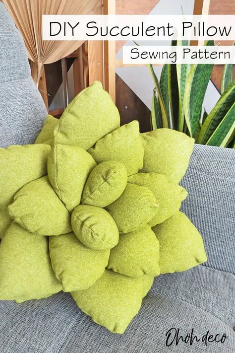 Succulent Pillow Pattern, Succulent Pillow, Pillow Sewing, Fabric Sculpture, Sewing Cushions, Sewing Machine Projects, Shaped Pillow, Diy Craft Tutorials, Sewing Pillows