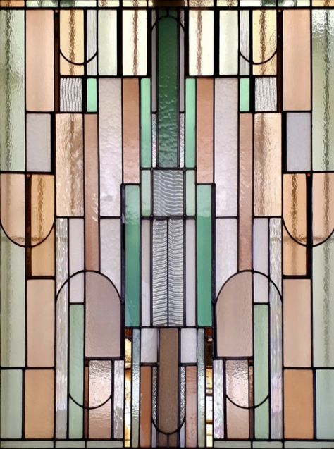 Glass Dome Ceiling, Art Deco Stained Glass Window, Modern Stained Glass Panels, Stained Glass Dome, Art Deco Style Interior, Wall Stains, Art Deco Stained Glass, L'art Du Vitrail, Modern Stained Glass