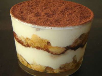 Tiramisu individuels en verres Falaise Etretat, Tiramisu Recipes, Tiramisu Cups, Ginger Nut, Tiramisu Recipe, Protein Desserts, Magic Cake, Cooking Recipe, Cake Ingredients