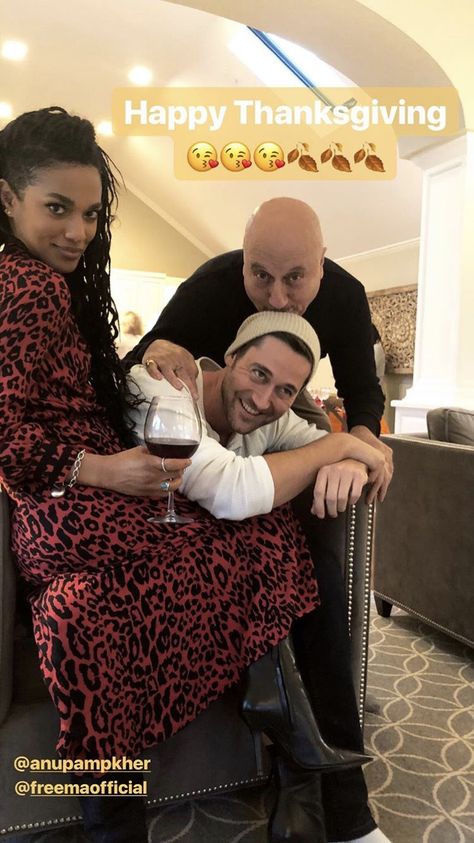 Malasha on Twitter: "Adore them spending Thanksgiving together 💛… " Happy Thanksgiving In Heaven, Thanksgiving In Heaven, Freema Agyeman, Ryan Eggold, Medical Drama, New Amsterdam, The Blacklist, Best Doctors, Inspirational People