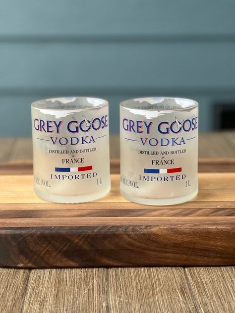 Repurposed Grey Goose Vodka Bottle Drinking Glasses Upcycled - Etsy Grey Goose Bottle, Cocktail Martini, Drinking Glasses Set, Grey Goose Vodka, Grey Goose, Bar Glasses, Saint Augustine, Glasses Drinking, Martini Cocktail