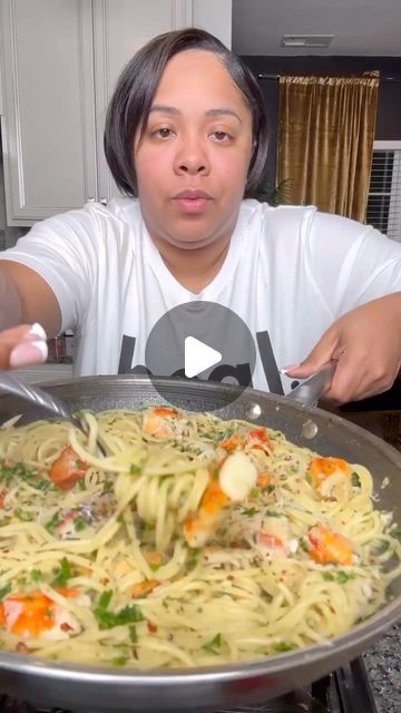 Seafood Recipes on Instagram: "Seafood Scampi with Crab 🦀🔥  🎥 by @kimmyskreations.1  Follow @cuisineocn for more 🦀 Follow @cuisineocn for more 🦀 Follow @cuisineocn for more 🦀  King Crab 1 tbsp olive oil 1/2 shallot 5 garlic cloves 6 tbsps butter  1 cup white wine 1/2 cup pasta water 1/2 lemon, juiced Fresh parsley Garlic Butter and Herb Seasoning old bay Cooked spaghetti noodles  To a medium low pan add 3 tbsps butter and your olive oil. Add shallots and garlic and cook for two minutes. Then add your chopped king crab, white wine, pasta water, lemon juice and butter. Cook another minute. Add noodles, parsley and toss! Enjoy!  Check out our bio 🌶️  🔥🔥🔥  #seafood #seafoodlover #food #foodie #foodiegram #instafood #delicious #scampi #crab #recipe #kimmyskreations #cuisineocn" Seafood Pasta Recipes White Wine, Spaghetti With Crab Meat, Seafood Pasta Recipes Crab Meat, Crab Meat Recipes Pasta, Crab Scampi Pasta, Pasta With Crab Meat, Crab Scampi, Shrimp And Crab Pasta, Crab Linguini