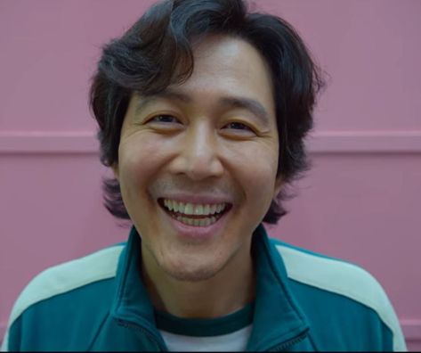 Daredevil Born Again, Gi Hun, Lee Jung Jae, 1 Million Dollars, Larry David, Children's Games, True Detective, Vibe Check, Can't Sleep