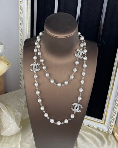 Chanel CC Logo Crystal Long Pearl Crystal Necklace silver or gold tone – LLBazar Black Stone Earrings, Letter Charm Necklace, Crystal Belt, Crystal Pearl Earrings, Black Stud Earrings, Black Pearl Necklace, Crystal Choker Necklace, Chunky Chain Necklaces, Long Pearl Necklaces