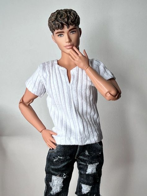 Male Doll Aesthetic, Ken Photoshoot, Ken Aesthetic, Ken Barbie Doll, Kids Doll House, Ken Barbie, Barbie Fashionista Dolls, Crochet Barbie Clothes, Doll Aesthetic