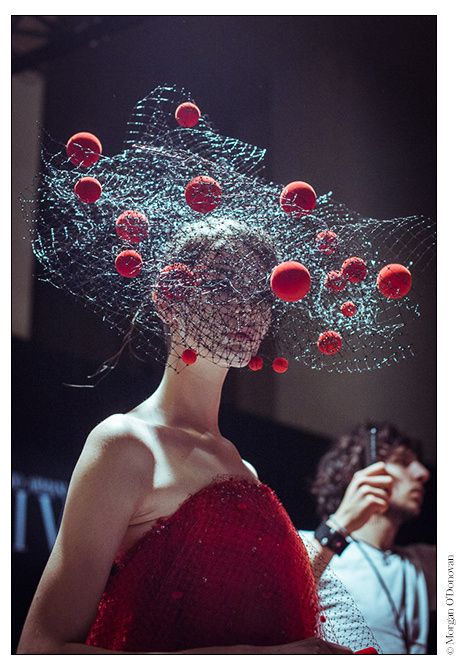 2014 C  Armani 2014 Couture, Mode Editorials, Crazy Hats, Body Adornment, Armani Prive, Recycled Fashion, Creation Couture, Fascinator Hats, Derby Hats