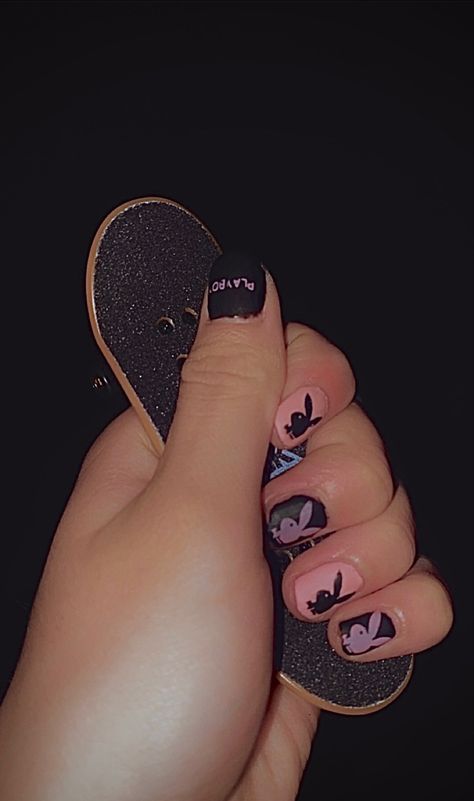 Nail Aethstetic, Guys Nail Designs, Uñas Aesthetic, Skateboard Aesthetic, Bunny Nails, Nail Designs Tutorial, Colorful Paintings Acrylic, Skateboard Design, Nail Tattoo