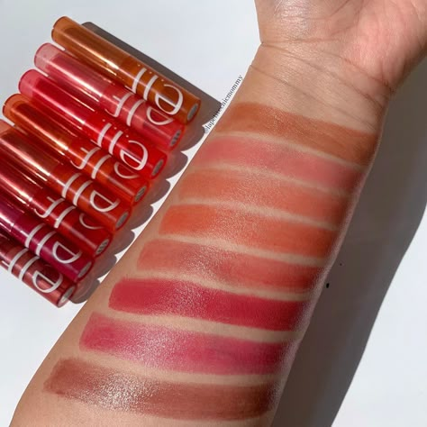 Elf Hydrating Core Lip Shine Swatches, Elf Sheer Slick Lipstick Swatches, Elf Sheer Slick Lipstick, Elf Sheer Slick Lipstick Black Cherry, Elf Lipstick, How To Wear Makeup, Natural Glowy Makeup, Dior Addict Lip Glow, Lip Gloss Cosmetics