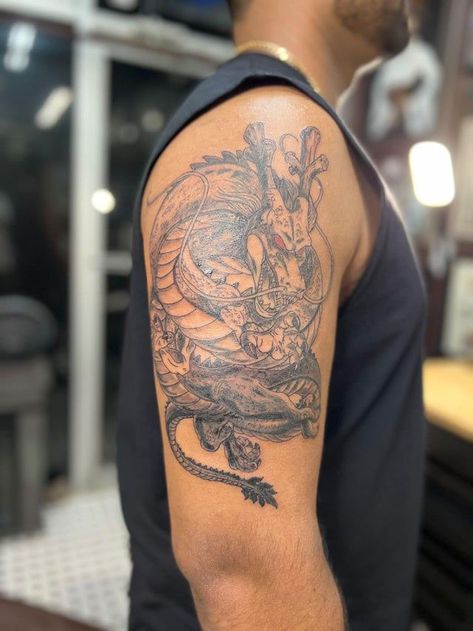 Dragon Ball Z Arm Sleeve Tattoo, Shenron Tattoo, Sheng Long, Dragon Tattoo Images, Dbz Tattoo, Ball Tattoo, Anime Ideas, Tattoo Board, Dragon Ball Tattoo