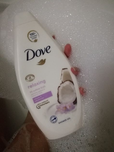 Best Dove Shower Gel, Dove Products Aesthetic, Shower Gel Aesthetic, Dove Shower Gel, Coconut Body Wash, Dove Shampoo, Dove Soap, Shower Lotion, Shower Products