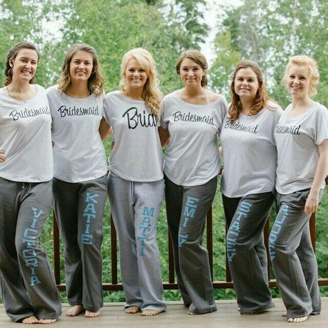 Bridesmaid Pants, Bachelorette Brunch, Party Ladies, Style Sweatpants, Yoga Style, Lady Grey, Bridesmaid Robes, Yoga Fashion, Girls Weekend