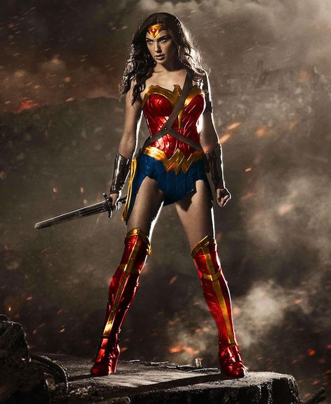 Super Hero High, Wonder Woman Outfit, Wonder Woman Movie, Wonder Woman Cosplay, Wonder Woman Art, Gal Gadot Wonder Woman, Dc Super Hero Girls, Wonder Women, Batman Vs Superman