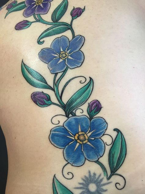 emmagriffiths:forget-me-not-back-forget-me-not-flower-color-tattoo Forget Me Not Flower Tattoo, Tattoo Circle, Name Flower Tattoo, Tattoo Large, Writing Tattoo, Tattoo Band, Flower Tattoo On Side, Tattoo Tiny, Chain Tattoo