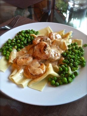 Recipe With White Wine, Wine Cream Sauce, Fish Casserole, Cream Sauces, White Wine Recipes, White Wine Cream Sauce, French Recipe, Cooking Seafood, Pescatarian Recipes