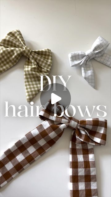 kelsey white on Instagram: "there’s lots of tutorials like this out there, but this is my favorite way to make bows for the girls! I make them for gifts for little girls all the time too, even made them for all the girls in P’s class for Valentine’s Day last year 🥰

save for your next scrap project 🫶🏼🎀 

#handmade #imadethis #diyhairbows" Hair Bow Making Tutorial Step By Step, Make Hair Bows Out Of Ribbon Diy, Hair Bow Clips Diy, Hair Bow Sewing Pattern, Handmade Hair Bows Tutorial, How To Sew A Bow, Bow Hair Clips Diy, Diy Bow Hair Clips, How To Make Bows For Hair