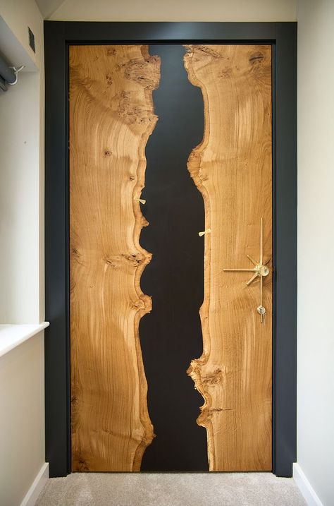 Door For Room, Resin Door, Luxury Home Office, Bar Door, Home Office Bar, Wood Front Doors, Epoxy Resin Table, Epoxy Resin Wood, Office Bar