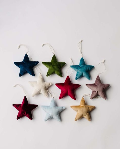 These velvet ornaments will add rich texture to your tree! Choose from an array of colors to coordinate with your decor. Available in heart and star shapes. Details: Heart - 4.5"x4", Star - 5"x5" Hand-sewn in Haiti by Vi Bella Artisans Velvet with ivory twine hanger Velvet Christmas Decorations, Fabric Tree Ornaments, Felt Star Ornaments, Christmas Market Crafts, Heart Ornaments Diy, Velvet Christmas Ornaments, Velvet Diy, Velvet Ornaments, Velvet Hearts