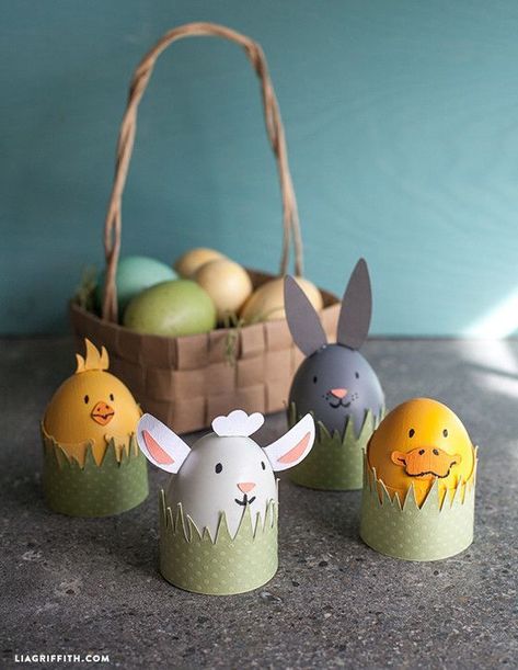 Animal Easter Eggs, Diy Easter Eggs, Creative Easter Eggs, No Carve Pumpkin Decorating, Easter Egg Designs, Easter Eggs Diy, Easter Candy, Egg Designs, Kids' Crafts