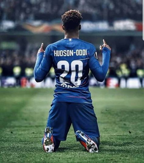 Hudson-odoi Hudson Odoi, Nigerian Navy, Chelsea Fc Wallpaper, Chelsea Fc Players, Nottingham Forest Fc, Chelsea Team, Real Madrid Soccer, Chelsea Players, Wall Pics