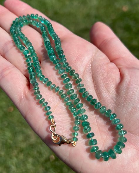 Enchanting green Emerald Hand tied silk knots 14k gold ✨ Moonstone Beach, Heishi Necklace, Beads Candy, Candy Necklaces, Emerald Bead, Zambian Emerald, Green Emerald, Green Silk, London Blue Topaz