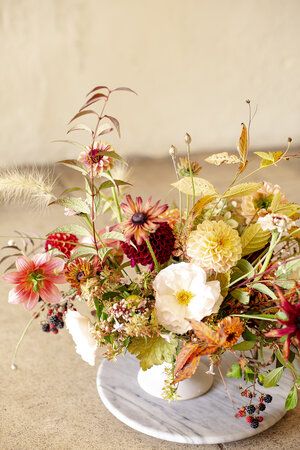 Summer Flower Arrangements, Flowers London, Floral Design Classes, Bridal Bouquet Fall, Orange Bowl, British Flowers, Flower School, Wedding Themes Fall, Flower Studio