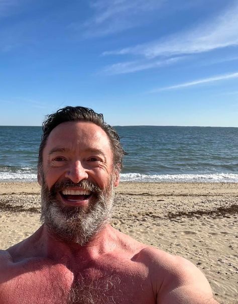 Hugh Jackman Australia, Hugh Jackman Shirtless, Old Man Pictures, Hugh Jackman Logan, Trip To Miami, Wolverine Hugh Jackman, Bethenny Frankel, Logan Wolverine, Australian Actors