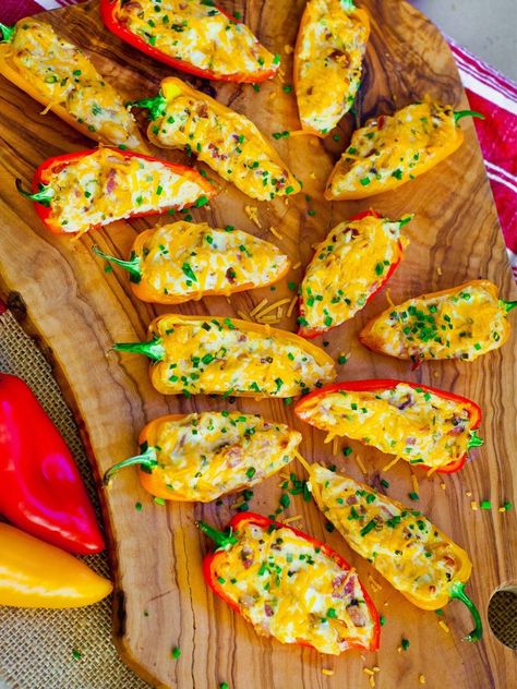 Bacon & Cheese Stuffed Peppers (video) - Tatyanas Everyday Food Cheese Stuffed Mini Peppers, Tabasco Recipes, Mini Peppers Recipes, Mini Peppers, Bacon And Cheese, Cheese Stuffed Peppers, Stuffed Mini Peppers, Best Bacon, Best Appetizer Recipes