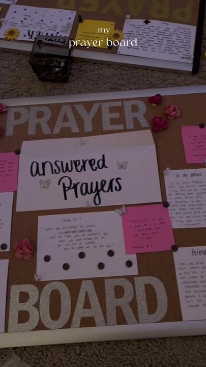 Diy Prayer Board, Biblical Motivation, Prayer Boards, Prayer Vision Board, Peace Place, Encouraging Bible Quotes, Prayer Room Ideas, Spiritual Faith, Board Party