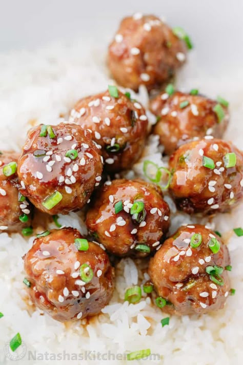 Chinese Meatballs Asian Style, Ip Meatballs, Healthy Recipes For College Students, Sticky Asian Meatballs, Meatball Meals, Asian Style Meatballs, Teriyaki Meatballs Recipe, Okinawa Food, Mulan Party