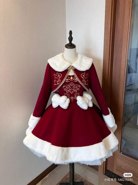 Christmas Dress Elf, Christmas Elf Dresses, Vintage Christmas Clothes, Christmascore Outfits, Christmas Dress Design, Vintage Christmas Outfit, Christmas Elf Outfit, Reindeer Dress, Christmas Pictures Outfits